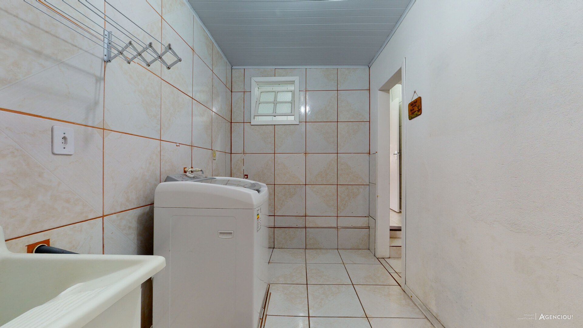 Casa à venda com 4 quartos, 200m² - Foto 17