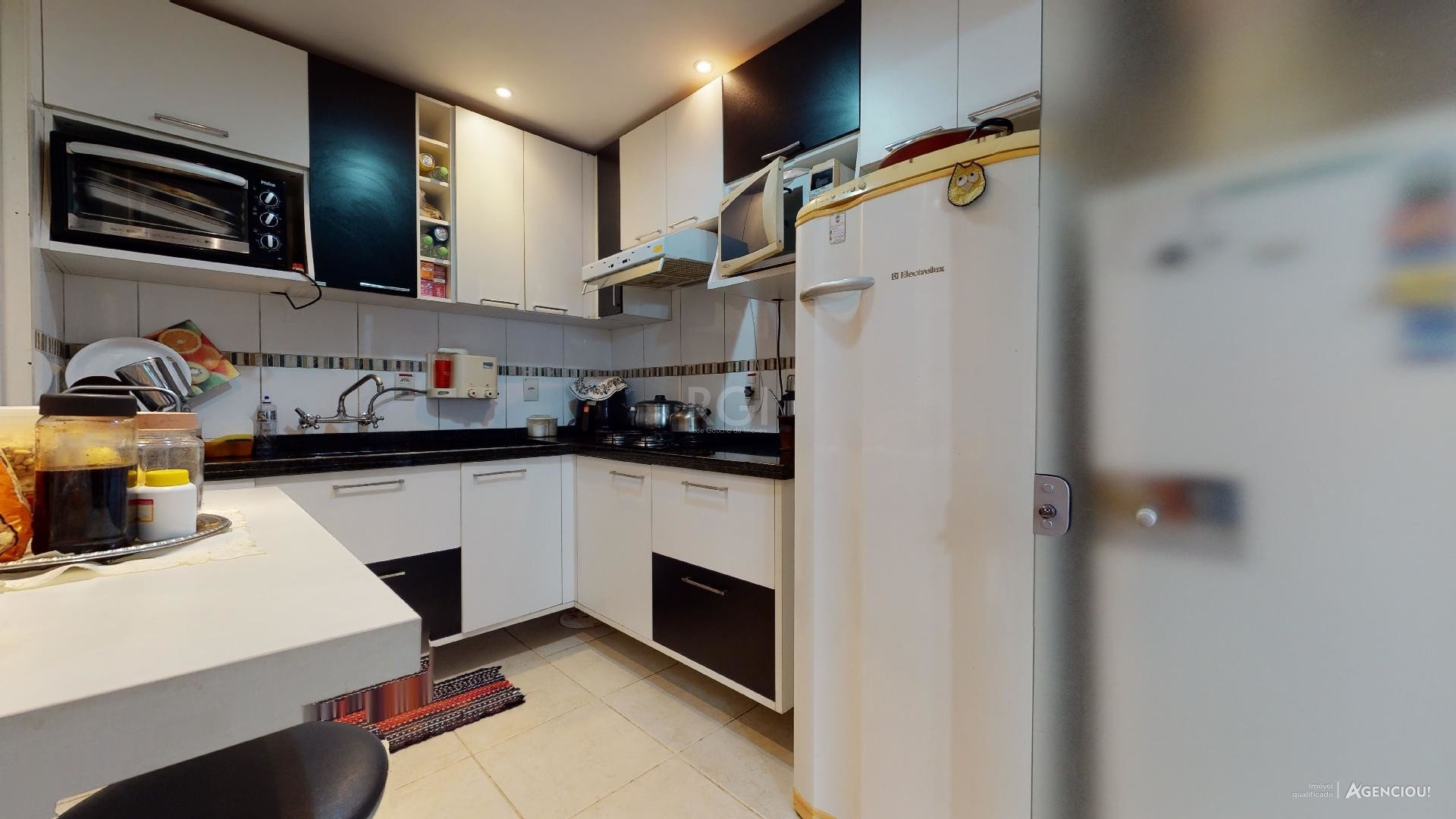 Apartamento à venda com 2 quartos, 76m² - Foto 10