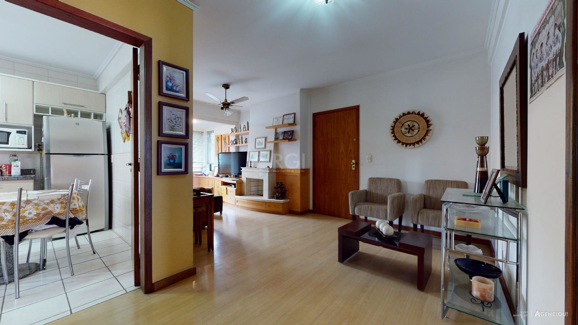 Apartamento à venda com 3 quartos, 120m² - Foto 1