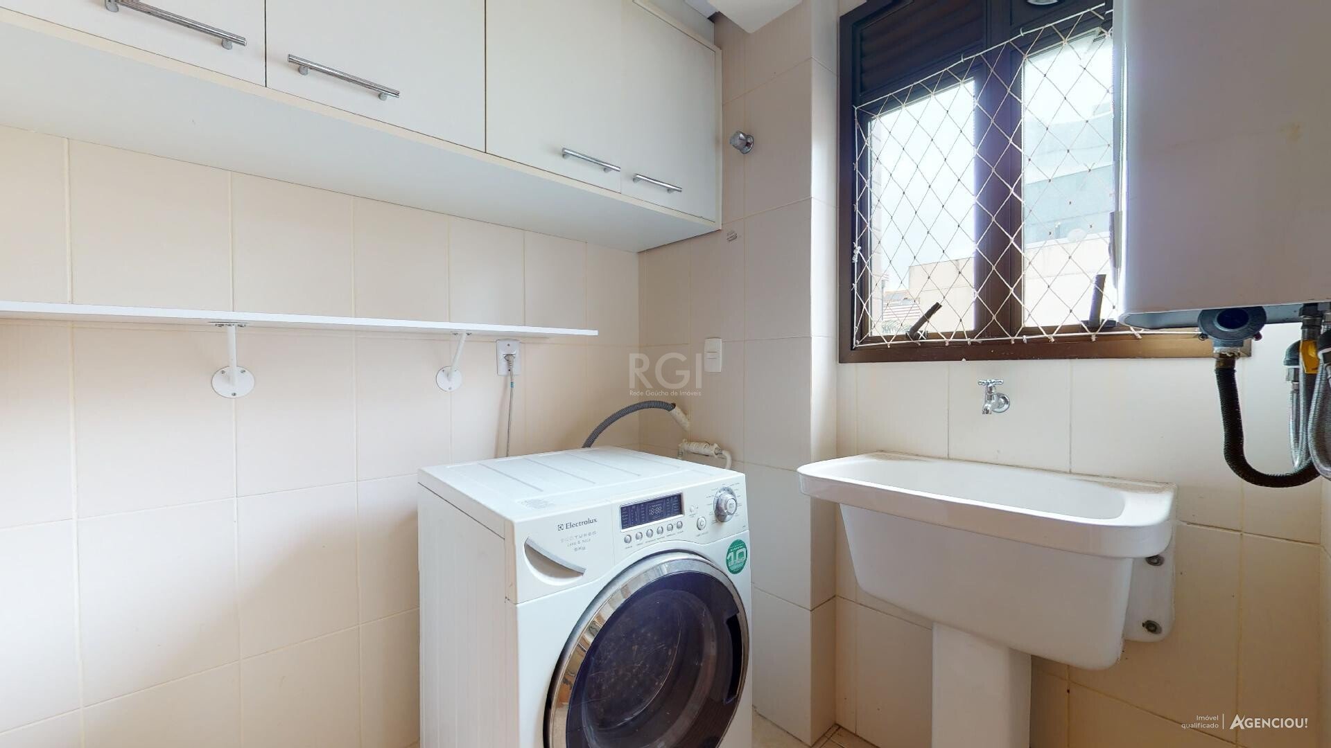 Apartamento à venda com 3 quartos, 106m² - Foto 9