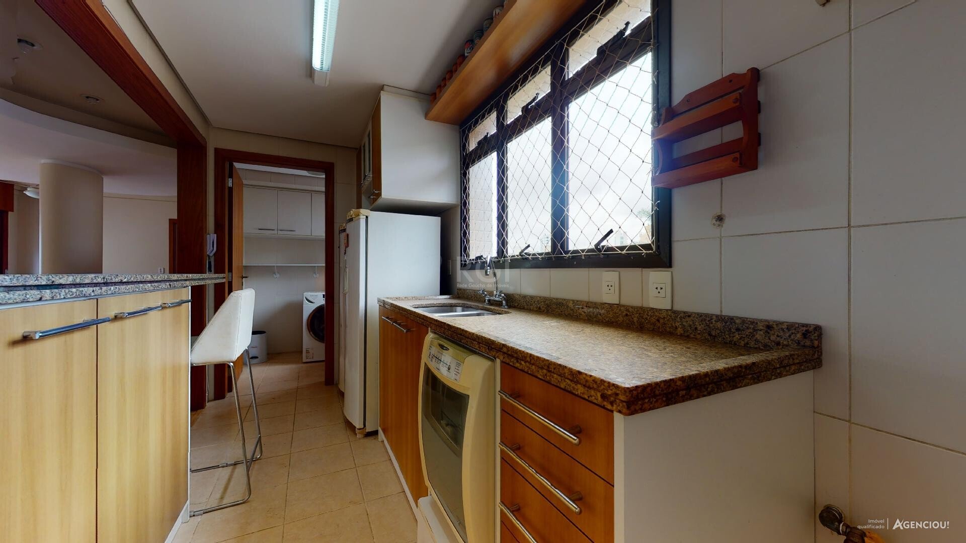 Apartamento à venda com 3 quartos, 106m² - Foto 8