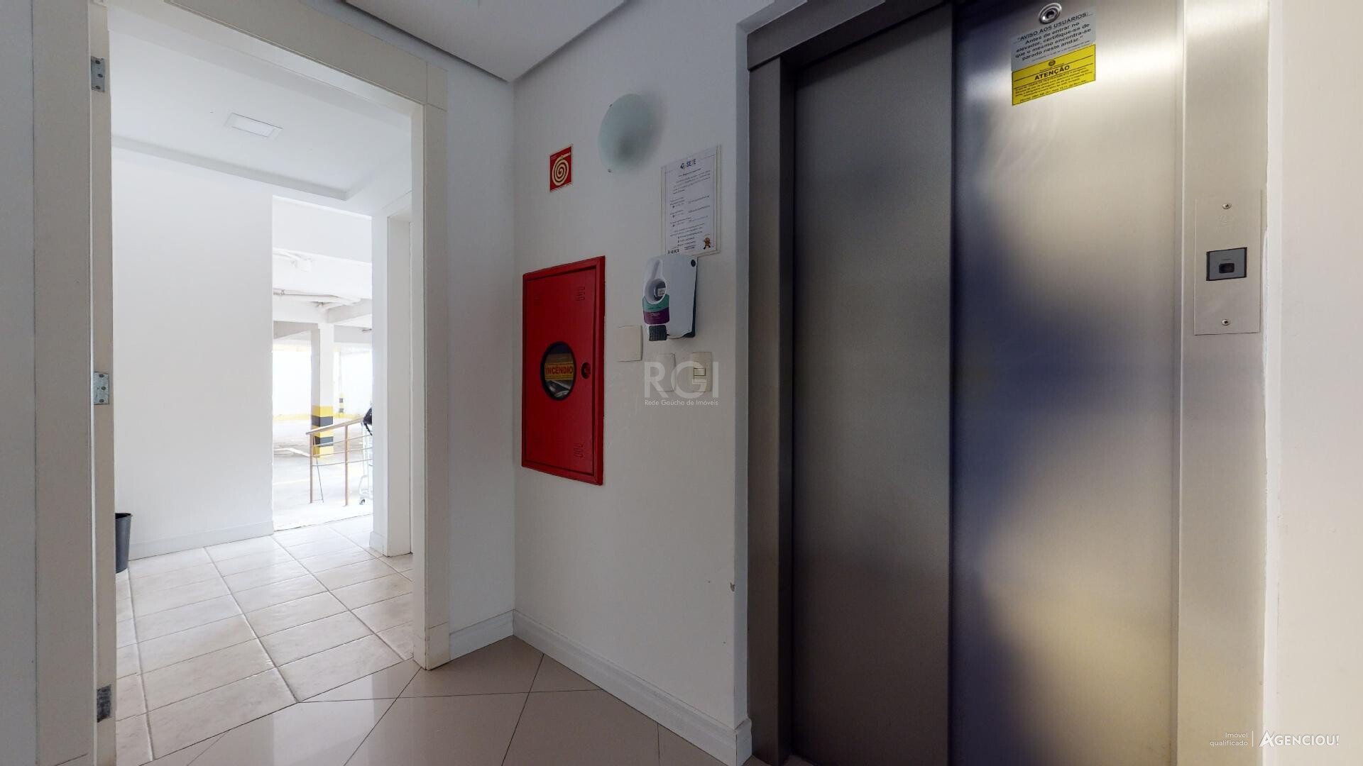 Apartamento à venda com 3 quartos, 106m² - Foto 30