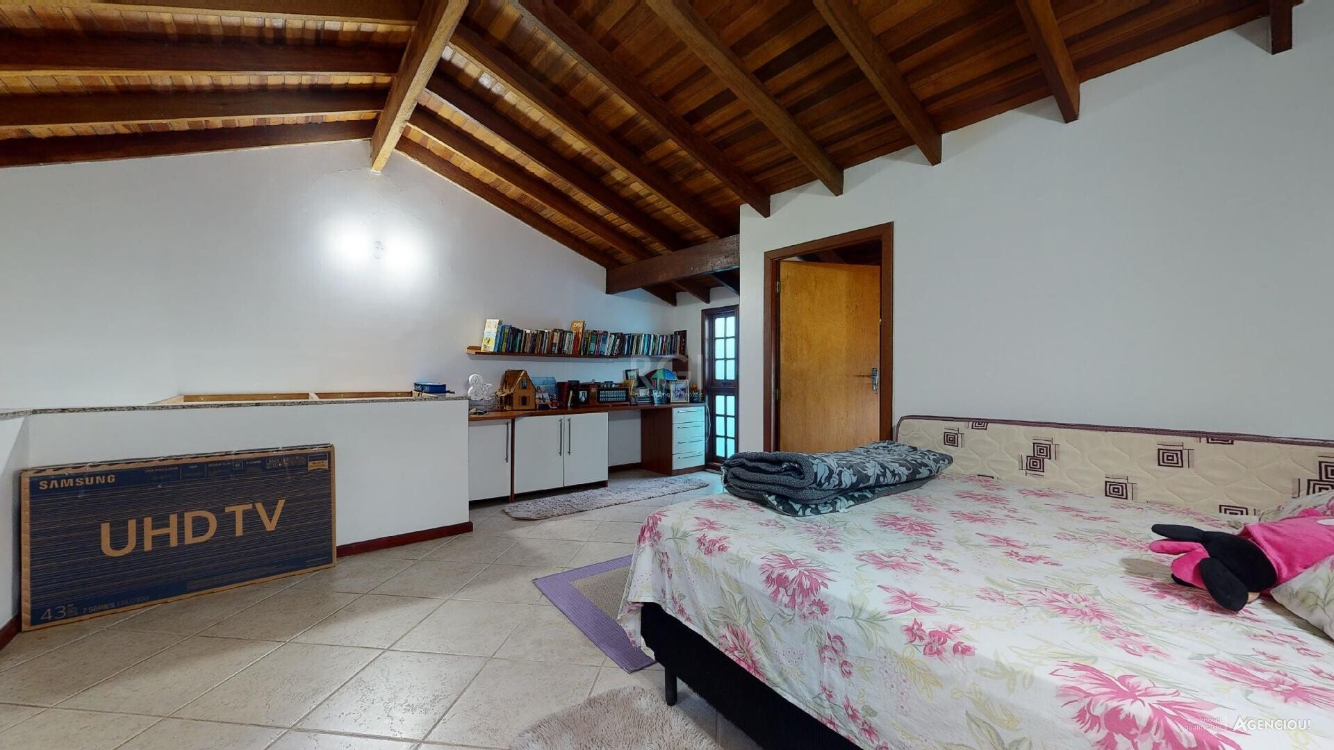 Casa à venda com 4 quartos, 230m² - Foto 46