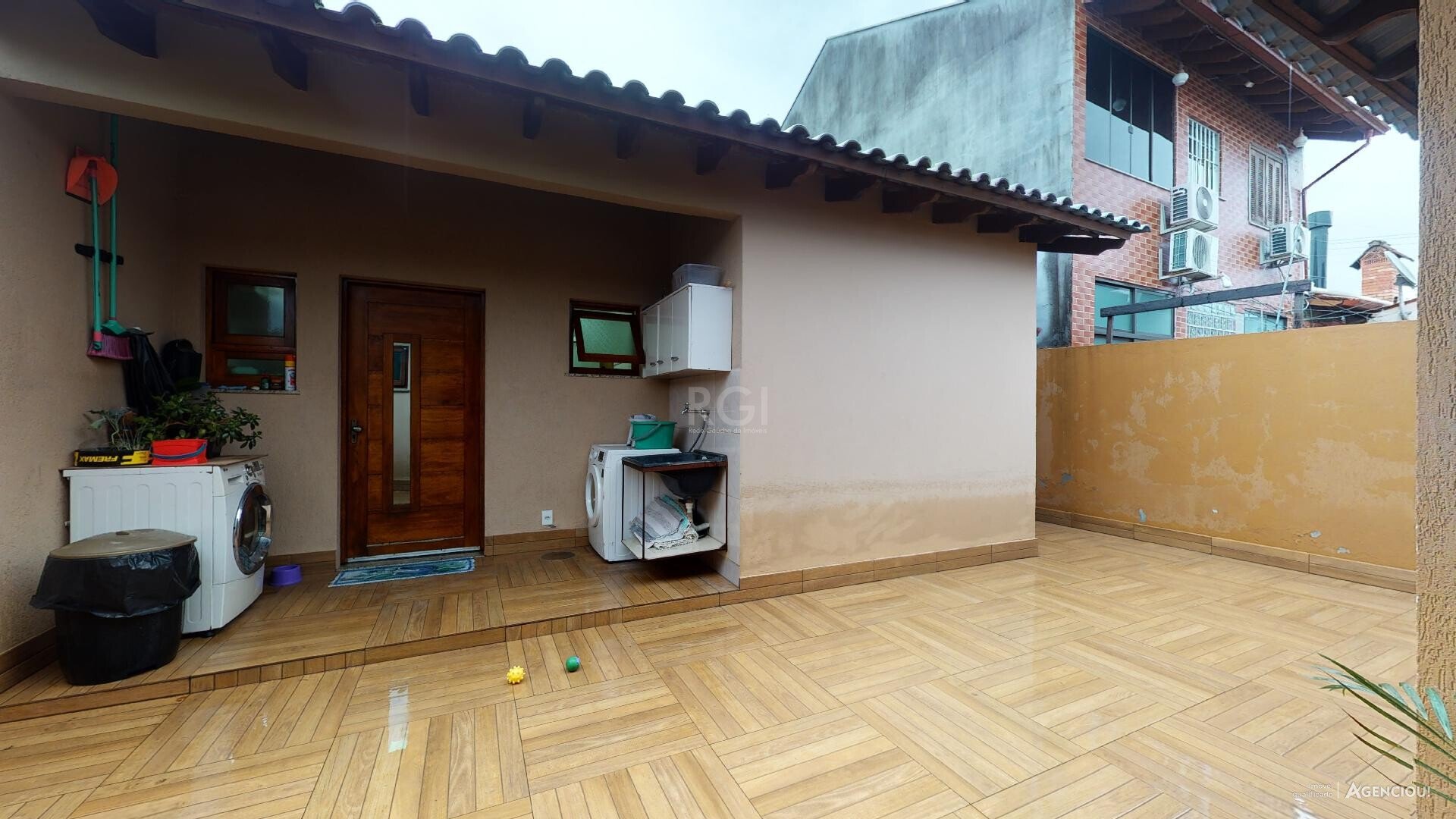 Casa à venda com 3 quartos, 100m² - Foto 25